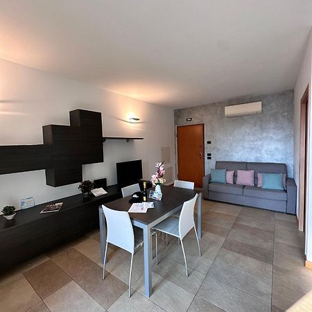 Casa Smeraldo - Light Blue Clusane Luaran gambar