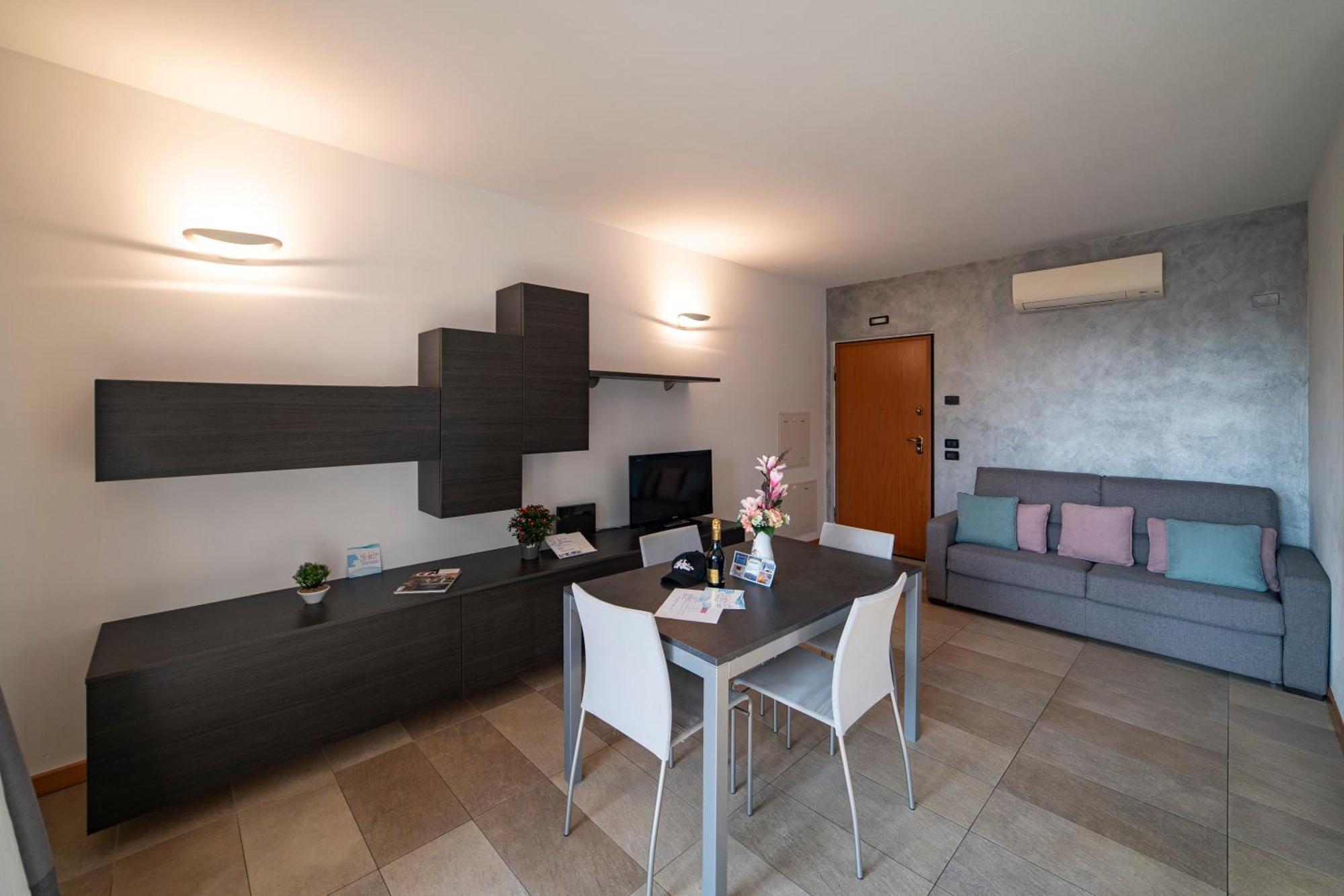 Casa Smeraldo - Light Blue Clusane Luaran gambar